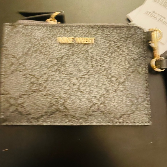 Nine West Black Key & Card Holder with Gold Details - Picture 2 of 5